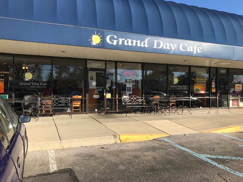 Grand Day Cafe, Columbus