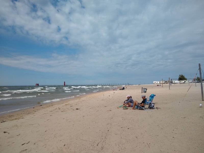 Grand Haven City Beach