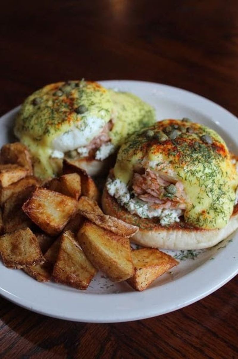 Miles Market, Saginaw