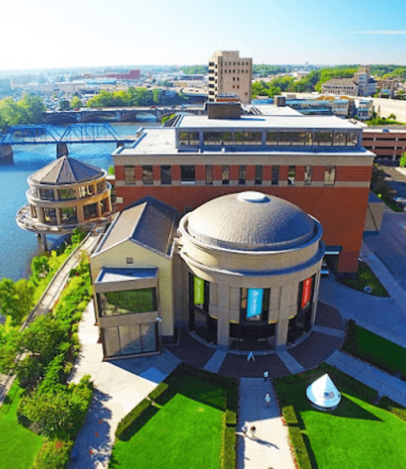 Grand Rapids Public Museum