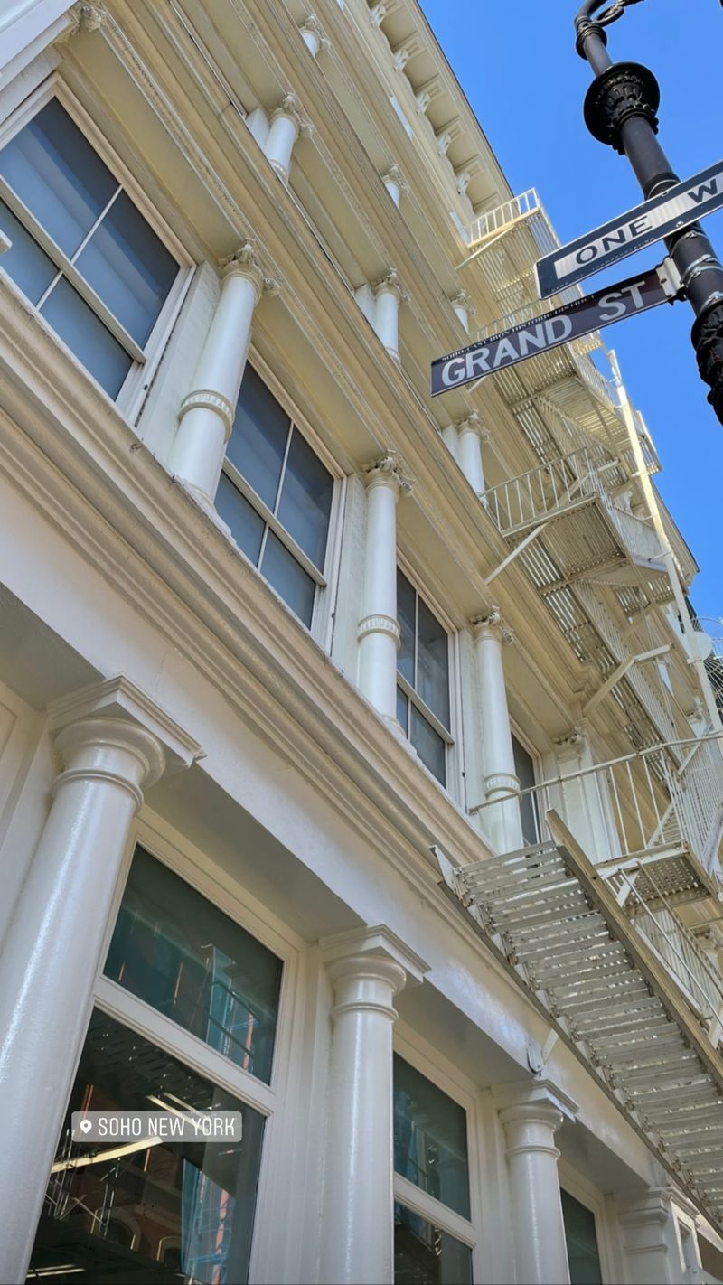 Grand St, Where Old World Flavor Meets New York Cool