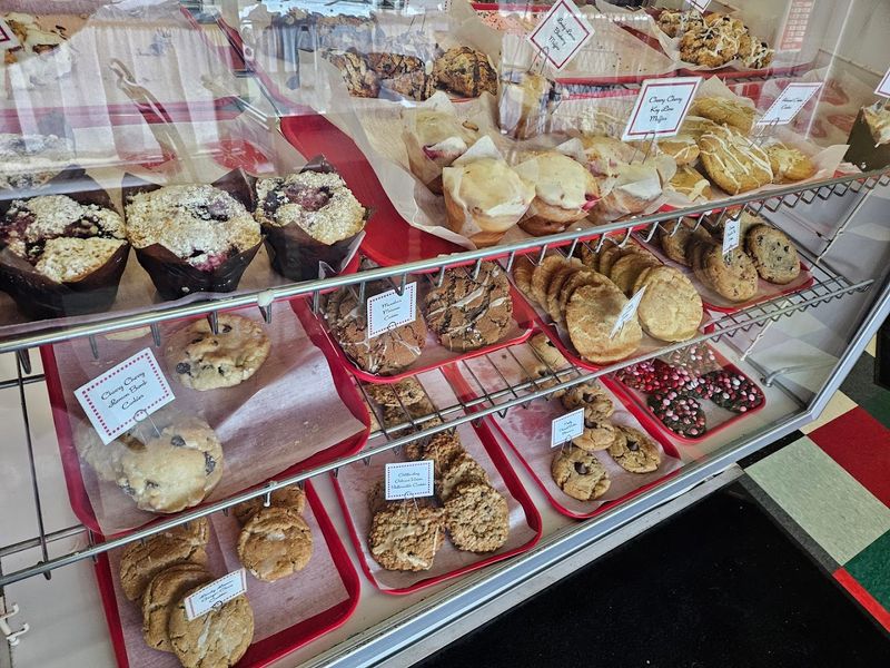 Sweetie-licious Bakery Cafe, DeWitt