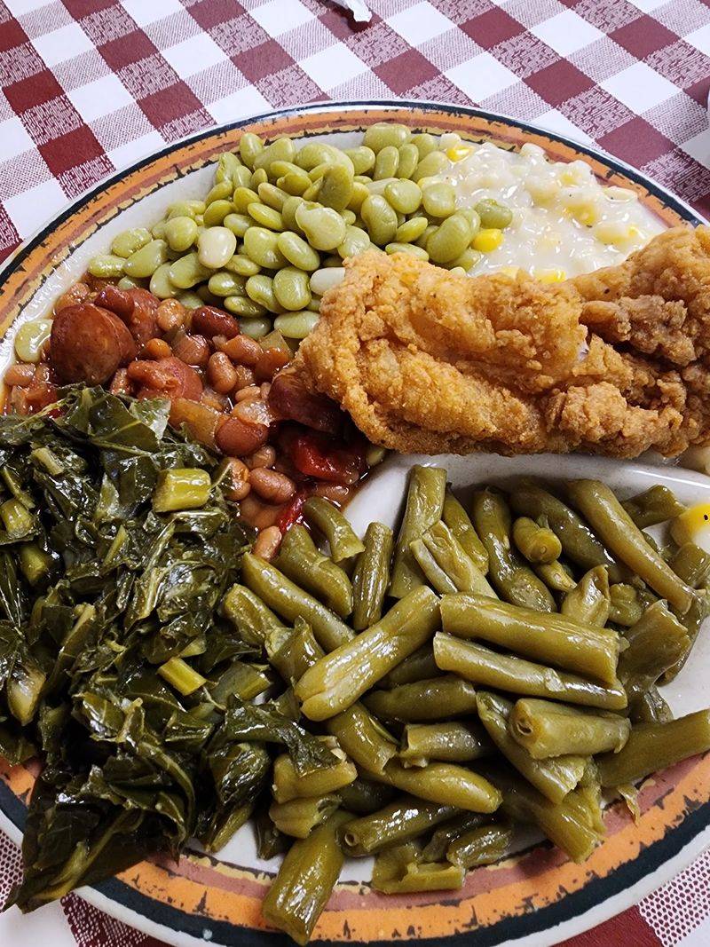 Grandma-Style Vegetables And Country Sides Grandma-Style Vegetables And Country Sides