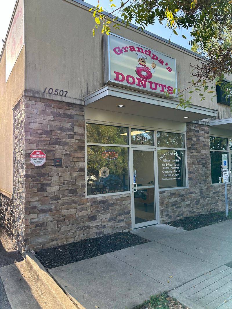 Grandpa's Donuts, Little Rock