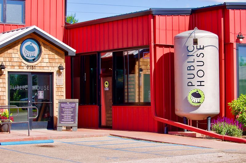 Round Barn Brewery & Public House, Baroda