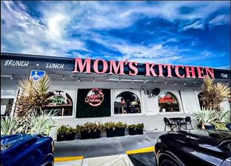 Mom's Kitchen, Fort Lauderdale (Oakland Park)