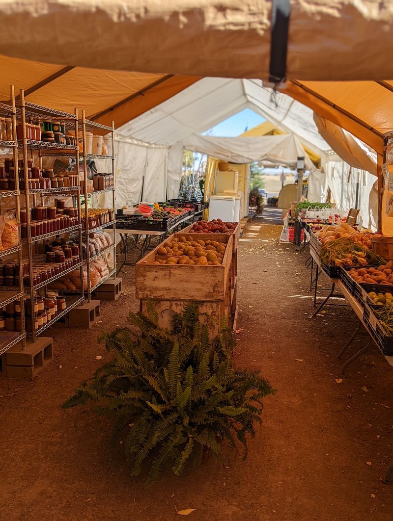 Grant Farms FarmStand - Wellington Grant Farms FarmStand - Wellington