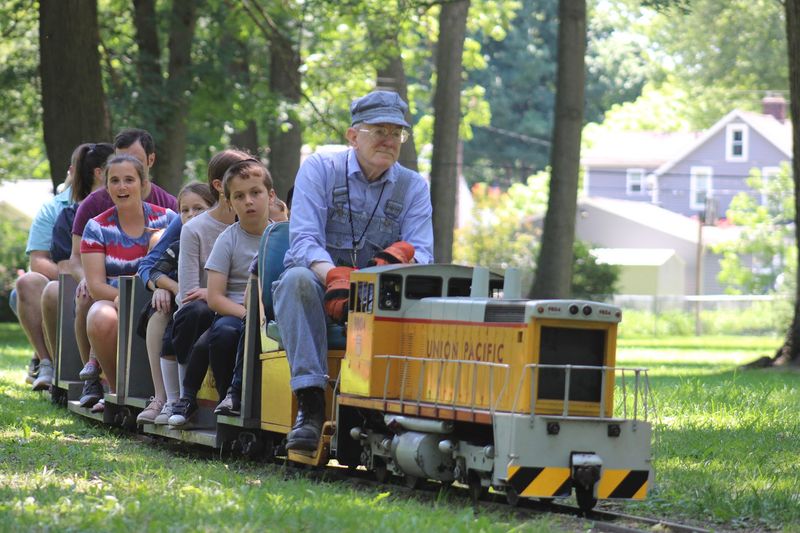 Great Lakes Live Steamers Southgate Track