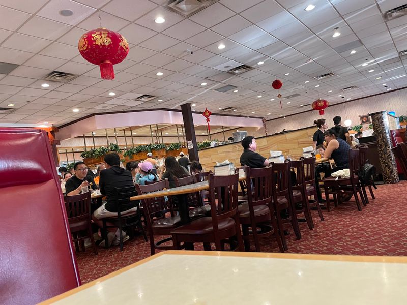 Great Moon Buffet, Maplewood