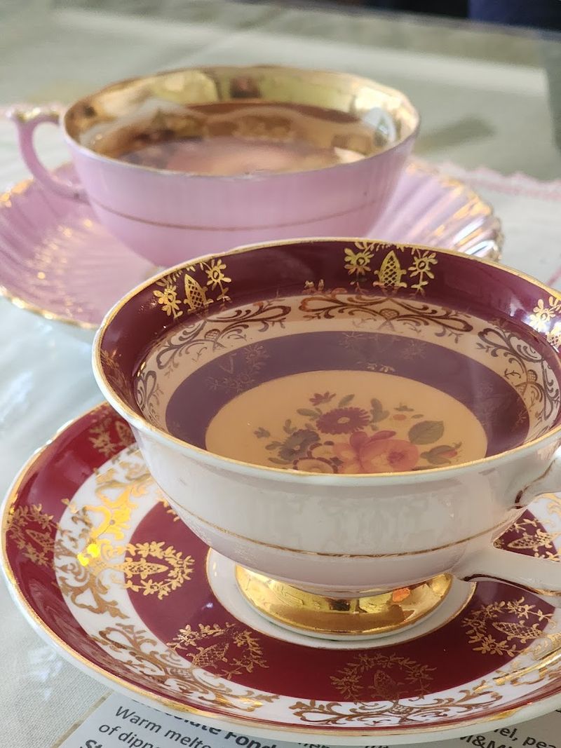 Dragonfly Tea Room, Canal Fulton