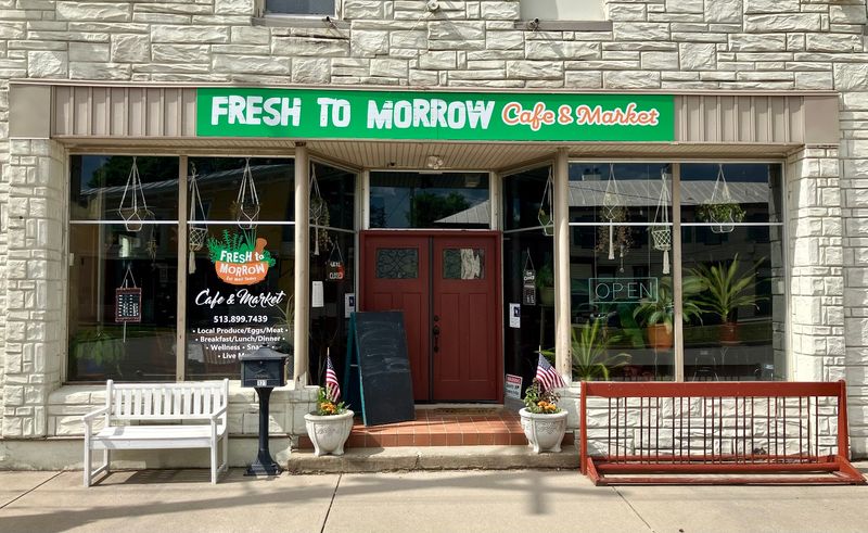 Fresh To Morrow Cafe, Morrow