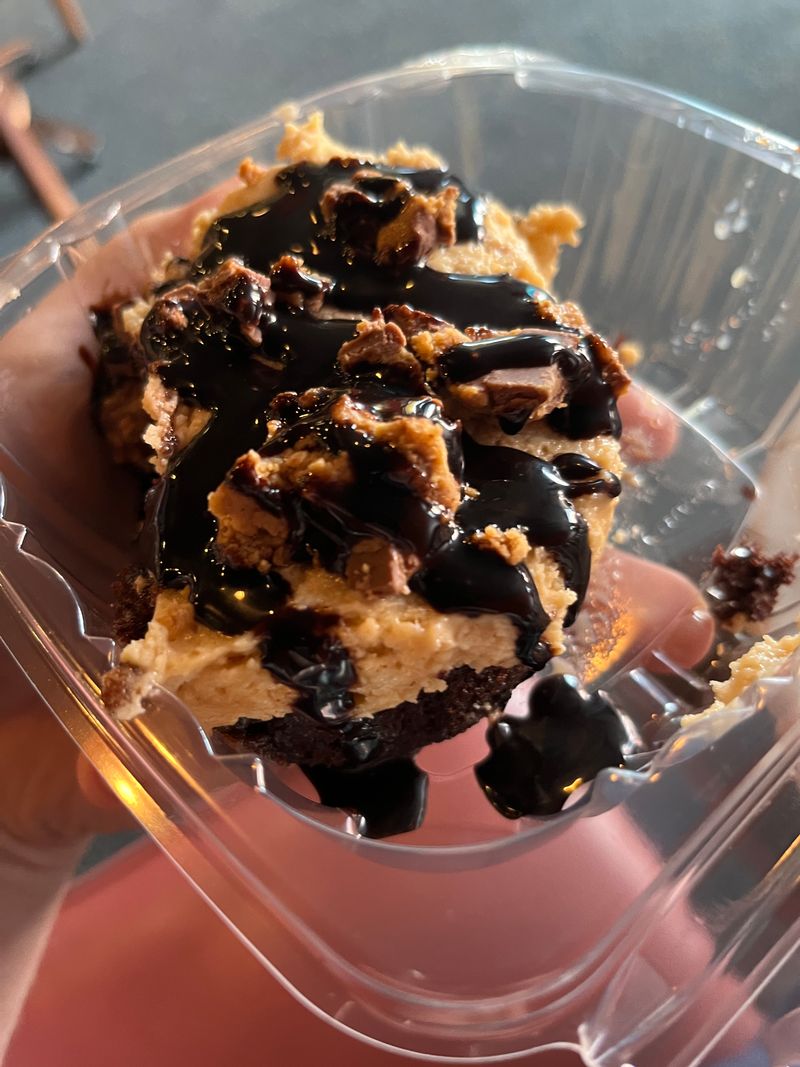 Dessert From Banana Cake To That Reese’s Slice