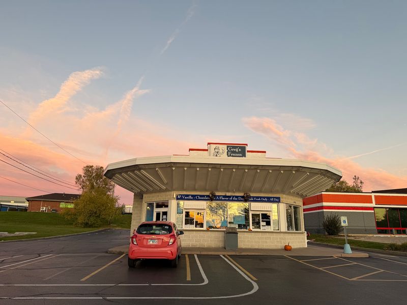 Greg's Frozen Custard, Mundelein, IL