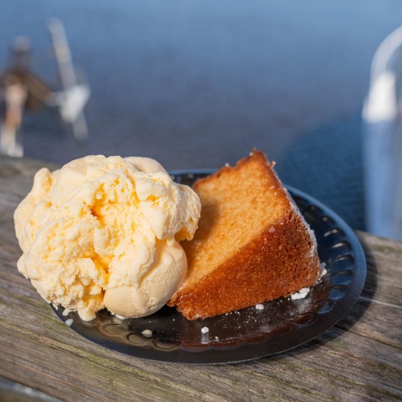 Timing The Lines And Nabbing A Seat