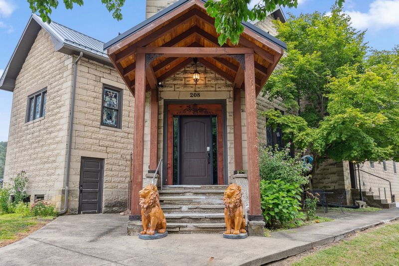 School of Sorcery, Brinkhaven