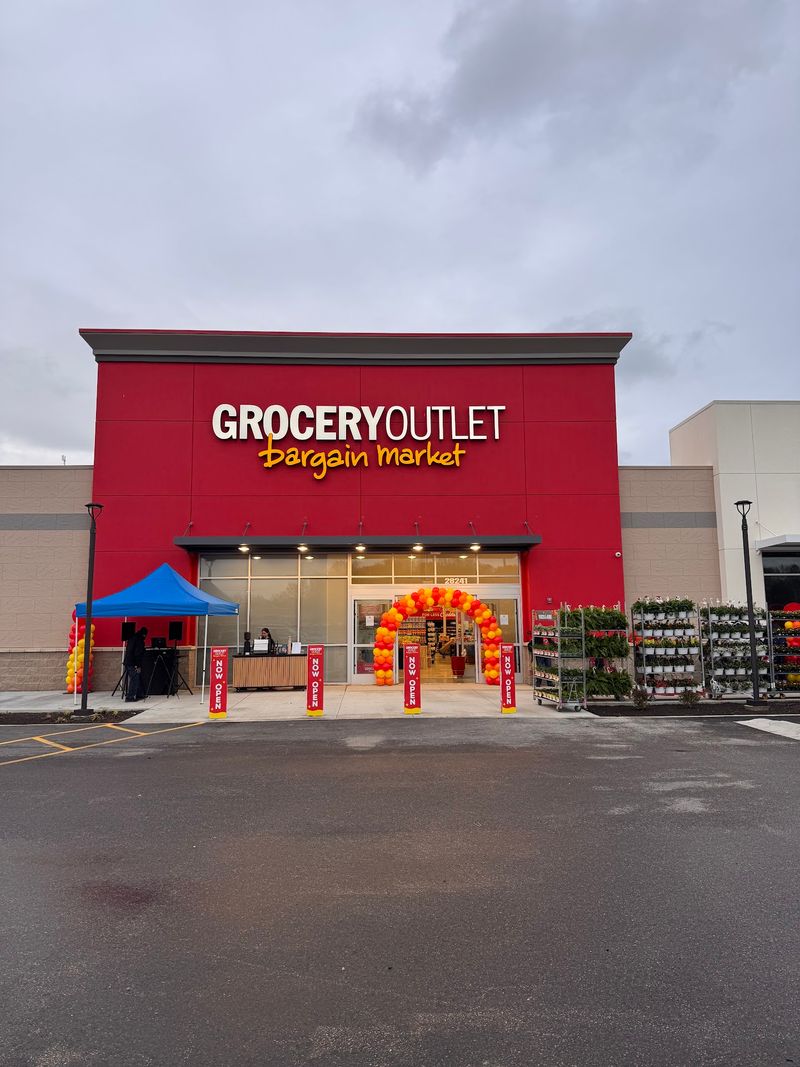 Grocery Outlet, Willoughby Hills
