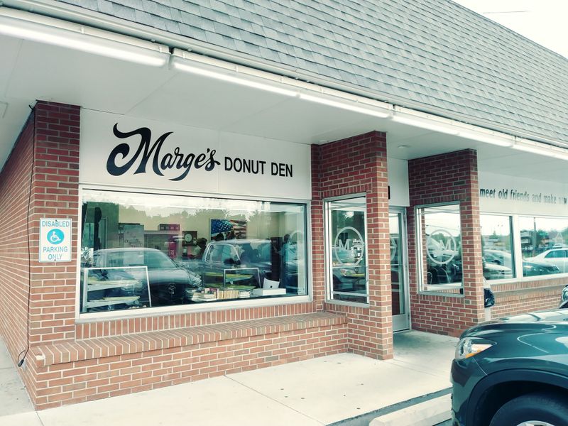 Marge's Donut Den, Wyoming