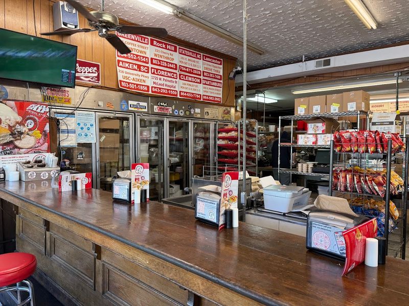 Groucho's Deli, Columbia