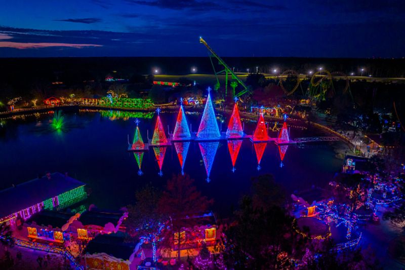 Valdosta — Christmas Wild & Bright (Wild Adventures), 3766 Old Clyattville Rd, Valdosta