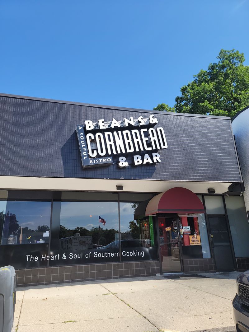Cornbread Soul Food – Southfield (Metro Detroit)