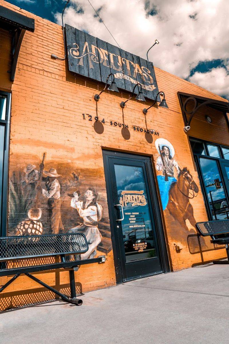 Adelitas Cocina Y Cantina