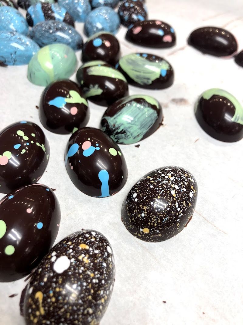 Small Batch Techniques Elevating Texture And Aroma