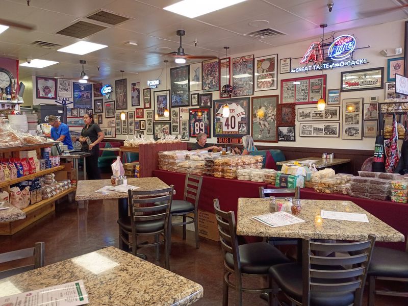 Guido's Chicago Meats & Deli Guido's Chicago Meats & Deli