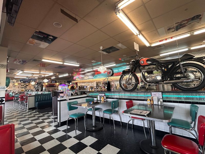 Gunther Toody's Diner