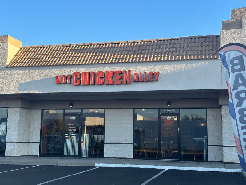 Hot Chicken Alley, Phoenix
