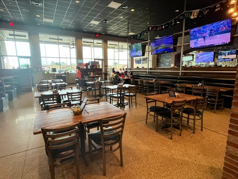 Gusano's Chicago-Style Pizzeria, Fort Smith