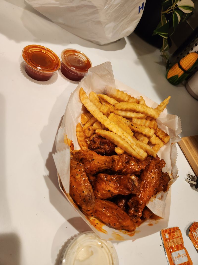 Harold’s Chicken & Ice Bar