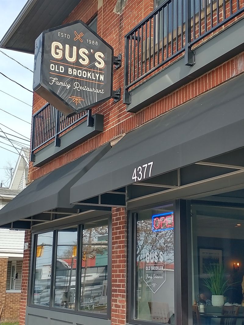 Gus's Old Brooklyn - Family Restaurant