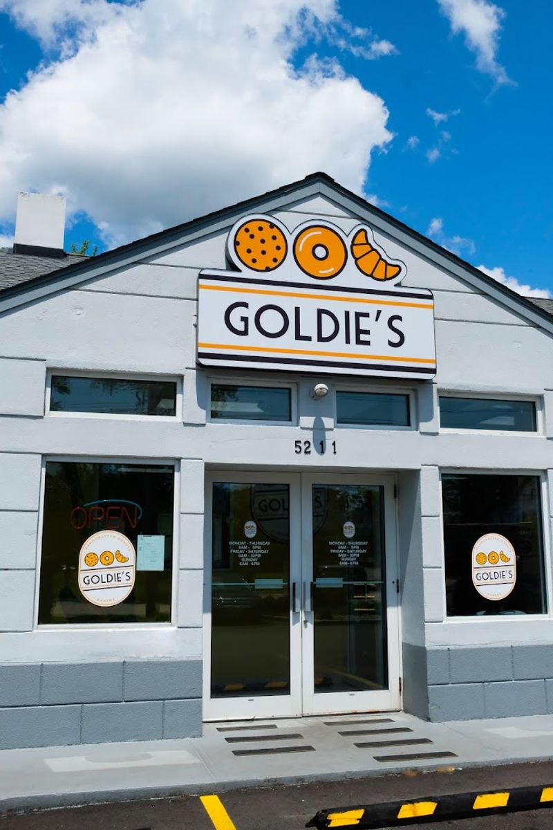 Goldie's Donuts & Bakery, Lyndhurst
