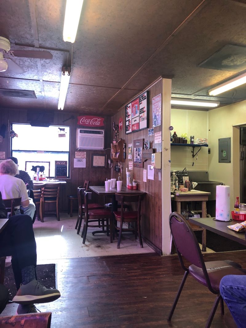 H.B.'s BAR-B-Q, Little Rock