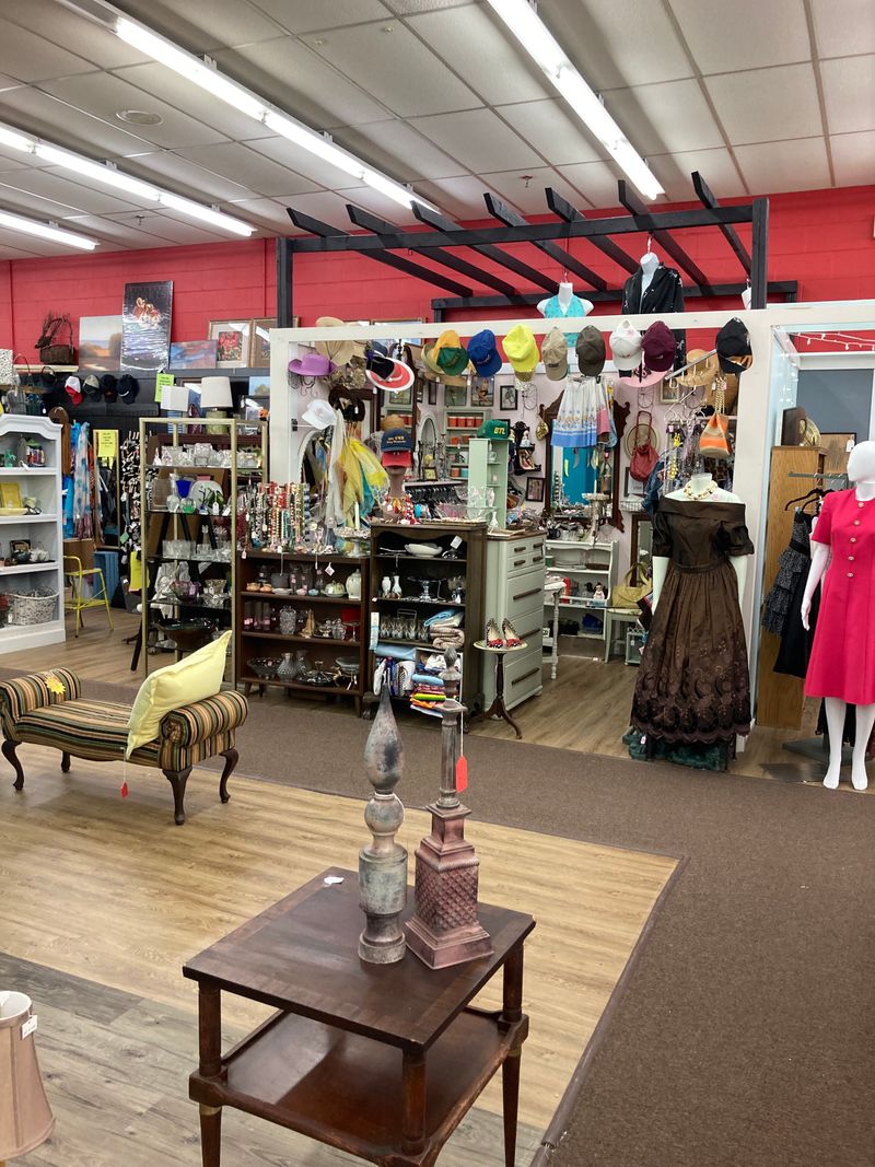 Midtown Vintage Market