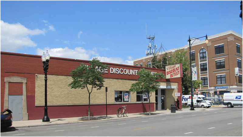 Village Discount Outlet - Chicago (4898 N Clark St)