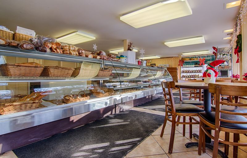 Hahn's Bakery Midwest LLC, St. Charles, IL