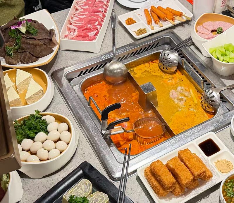 Haidilao Hot Pot: A Chinese Classic Haidilao Hot Pot: A Chinese Classic