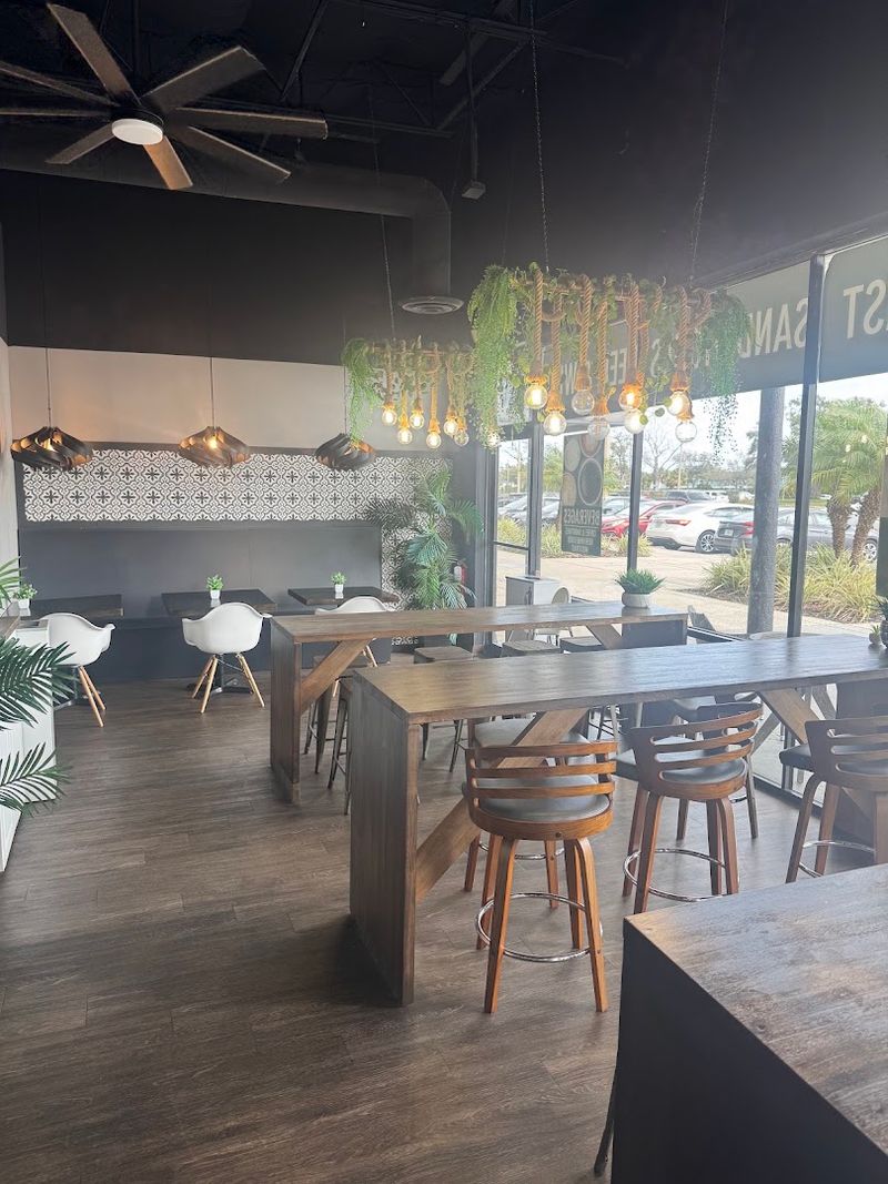HaleLife Bakery & Bistro, St. Petersburg