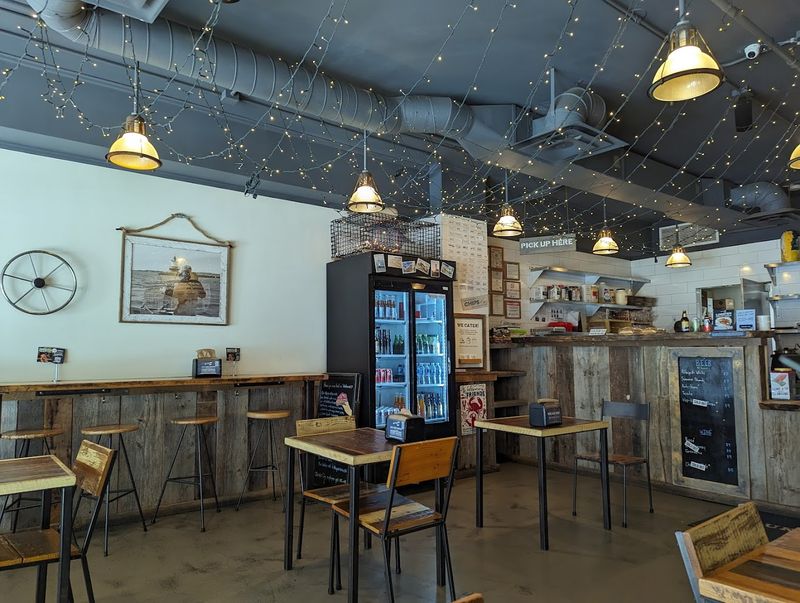 Luke's Lobster City Hall