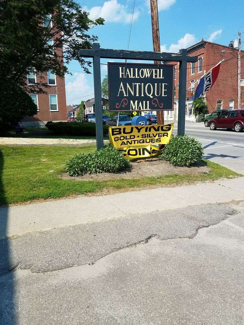 Hallowell, Maine 