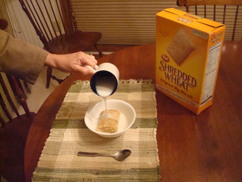 Shredded Wheat with Hot Milk