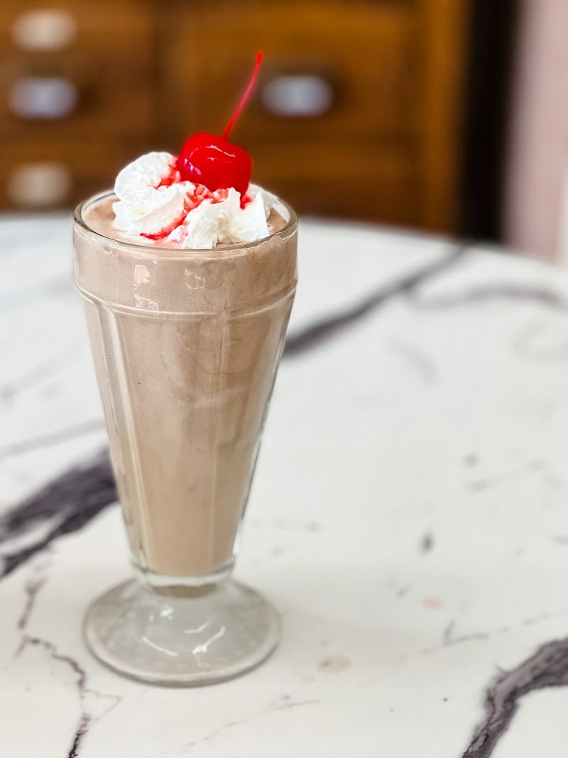 Hand-Dipped Milkshakes That Deserve Their Own Fan Club