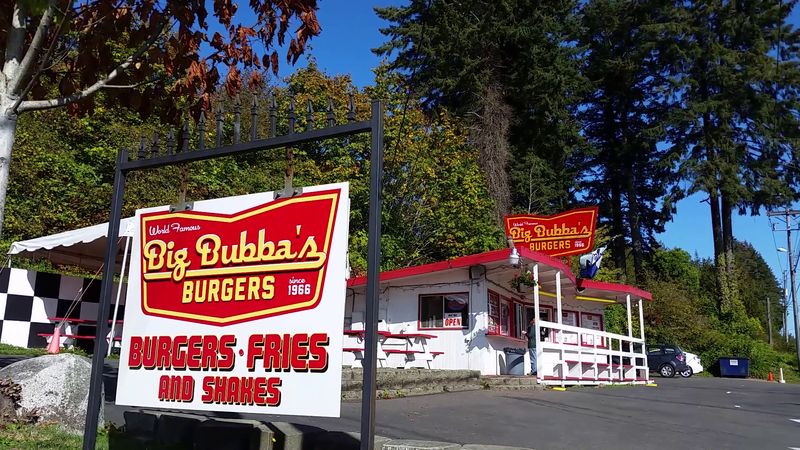 The Big Bubba Super Burger Is Pure Commitment