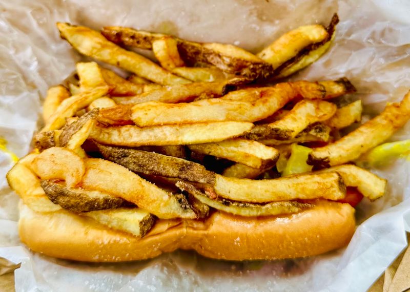 Hand-cut fry signature