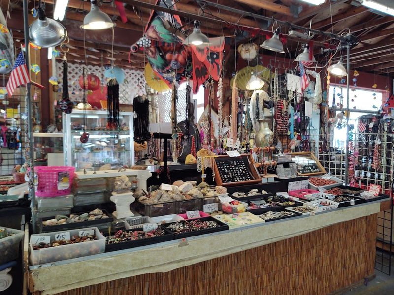 Treasure Hunt Atmosphere Every Visit