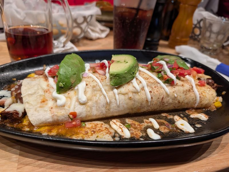 Happy Hour And Lunch Specials That Make Every Visit A Smart Value