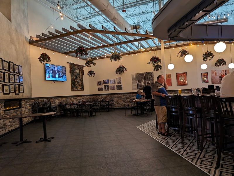 The Atmosphere Inside: Comfortable, Roomy, and Very Italian