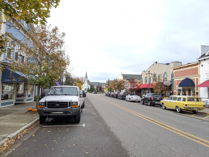 Browse The Lyric Theatre Marquee