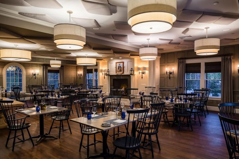 Inn at Hastings Park – Lexington